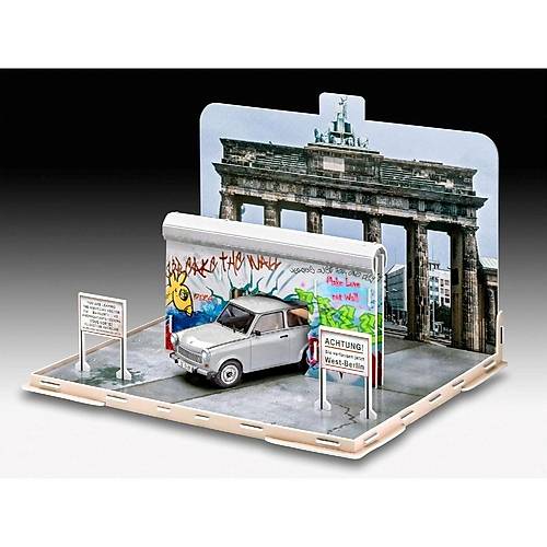 Revell 1:24 30th Anniversary Fall of The Berlin Wall Mo