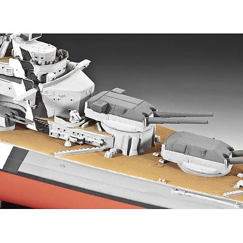 Revell 1:700 Battleship Bismarck VSG05098
