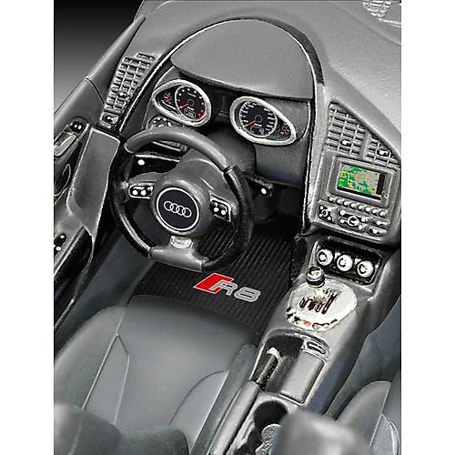 Revell 1:24 Audi R8