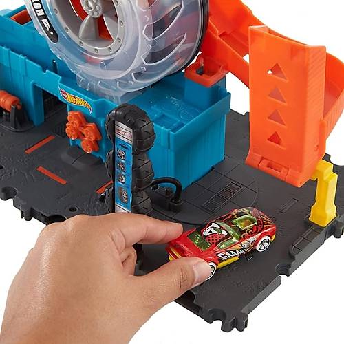 Hot Wheels Tekerlek Kulesi Pisti