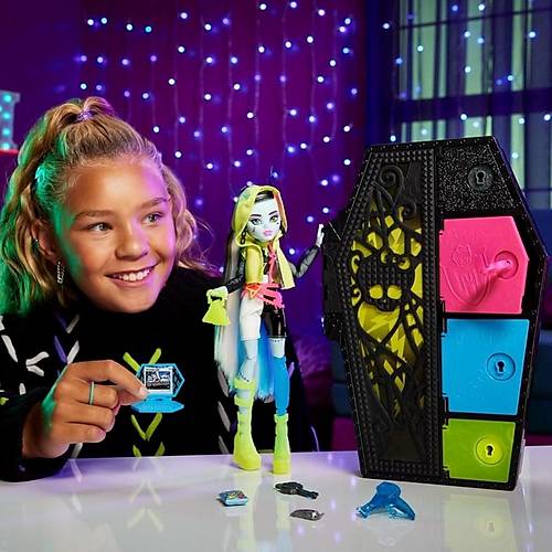 Monster High Gizemli Arkadalar 3. Seri Frankie Stein