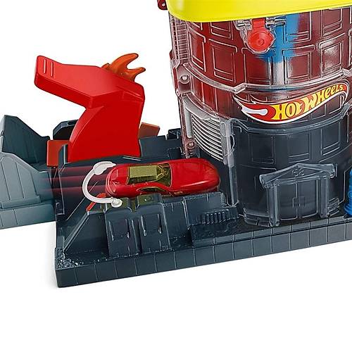 Hot Wheels Tekerlekli Yar Dnyas Sper tfaiye Maceras tfaiye Oyun Seti