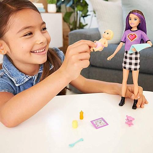 Barbie Bebek Bakcs Skipper Bebek Serisi Esmer Mor Bebek