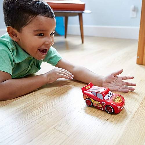 Cars ek Brak Aralar Lightning McQueen
