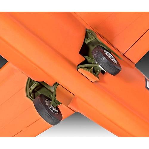 Revell 1:32 Bell X-1 Supersonic Aircraft