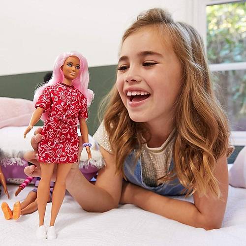 Barbie Byleyici Parti Bebekleri Model 151