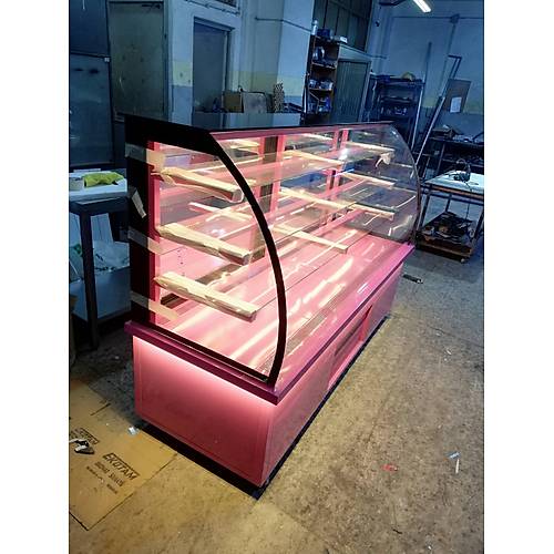 Pasta Dolab Pembe Model