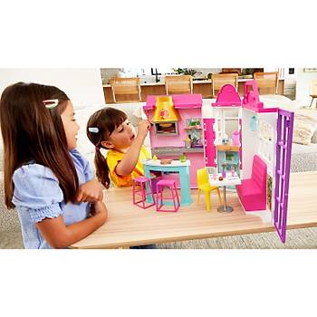Barbie'nin Muhteem Restoran Oyun Seti GXY72