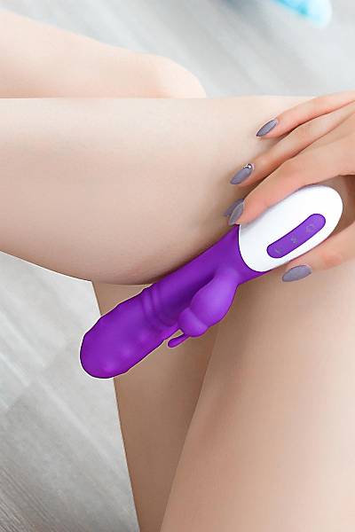 JOS TATY Titre�imli toplu Klitoral Uyar�c� vibrat�r, silikon, mor, 21,5 cm