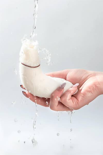 Satisfyer Pro Plus Klitoral stimlatr  Titreim, Silikon + ABS plastik, beyaz, 19 cm.