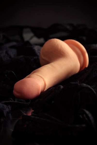 TOYFA RealStick Elite Nathan ger�ek�i Yapay penis, TPR Malzeme18,5 cm