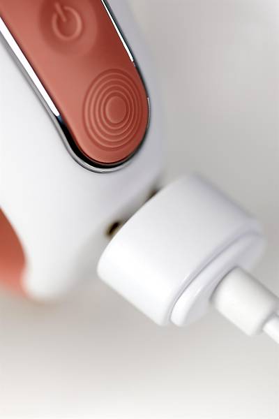 Satisfyer Vibes Master Vibrat�r Ger�ek�i olmayan , silikon, bej, 23,5 cm.