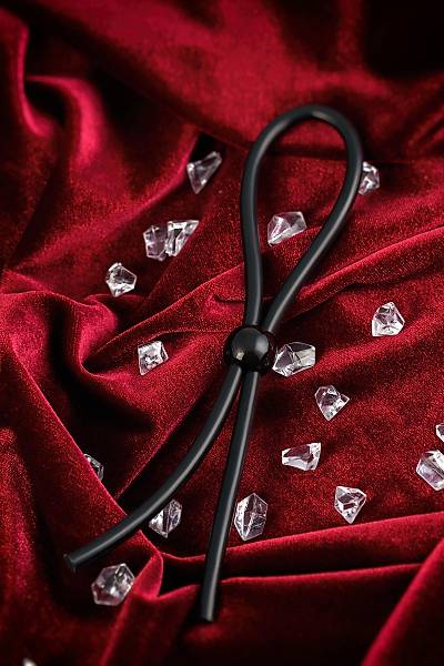 A-toys by TOYFA'NIN tek boncuklu penisine kement, silikon, siyah, 19,5 cm