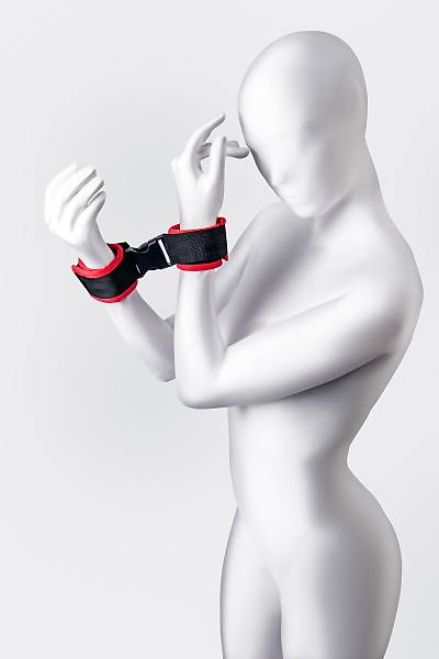 Anonymo kelep�eleri #0106, kadife, k�rm�z�, 24 cm