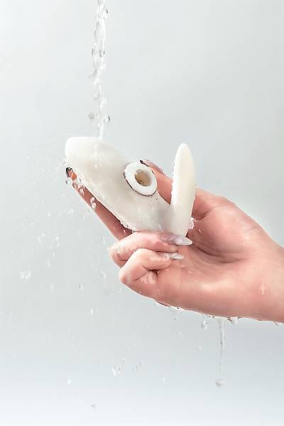 Satisfyer Pro 4 Couples i�in �iftler stim�lat�r�, temass�z vakum dalgas�, silikon, beyaz, 19,5 cm