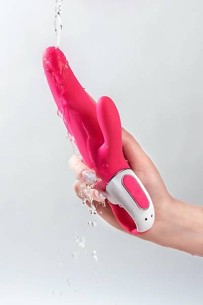 Satisfyer Vibrat�r Vibes MrGer�ek�i Olmayan . Tav�an, silikon, k�rm�z�, 22,1 cm.