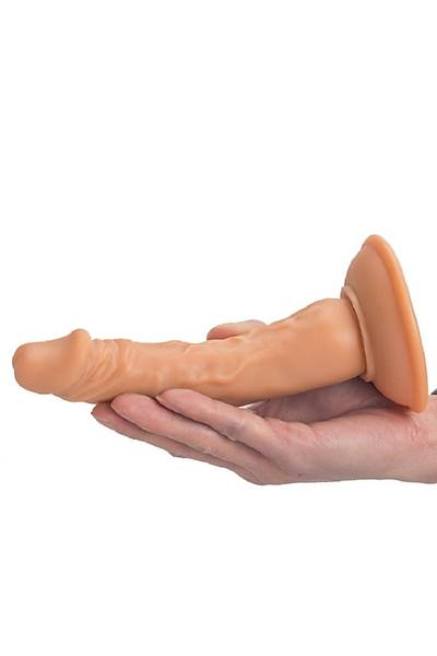 Yukar Eik Realistik Dildo Penis 18,5 cm