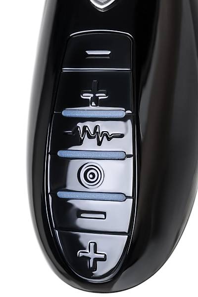 Mystim Electric Eric Elektrikli Uyar�lm�� Silikon Vibrat�r, siyah, 27 cm