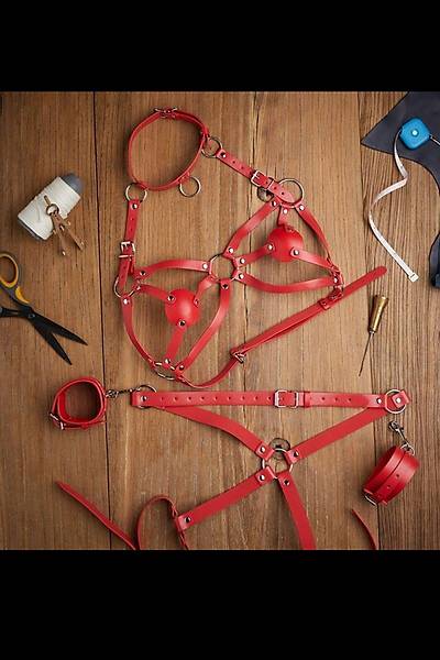 Fancy Fantezi Fantezi Esaret Tasmal� Bady