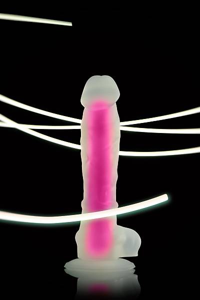 Beyond by Toyfa Yapay penis, karanl�kta parlayan,  James Glow, Silikon, transparan, 18 cm