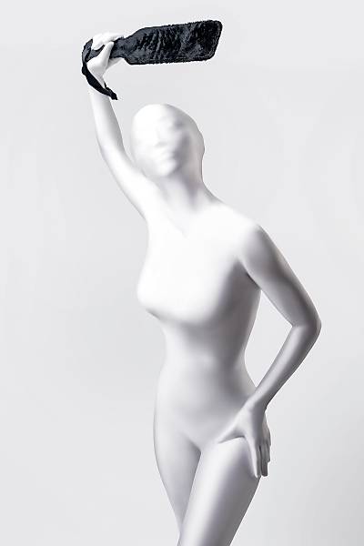 Anonymo #0009 �aplak, Polyester, k�rm�z�, 37 cm