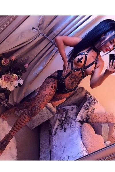 Fancy Fantezi Fantezi Kost�m Kal�a Kalp Detayl�