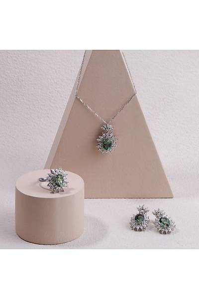Z�mr�t 1,78 CT P�rlanta 0,10 CT Alt�n Kolye