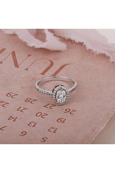 Oval  0,48 Karat P�rlanta Alt�n Y�z�k