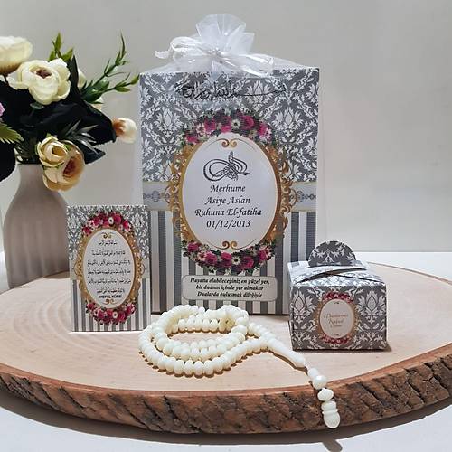 Gri Yasin-i erif + Tl Kese + Tesbih + Magnet + Lokumluk