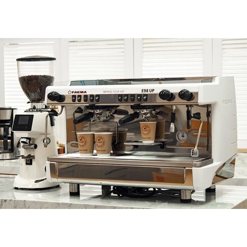 Faema Tall Cup Full Otomatik Espresso Kahve Makinesi, 2 Gruplu, E98 UP A/2 TC