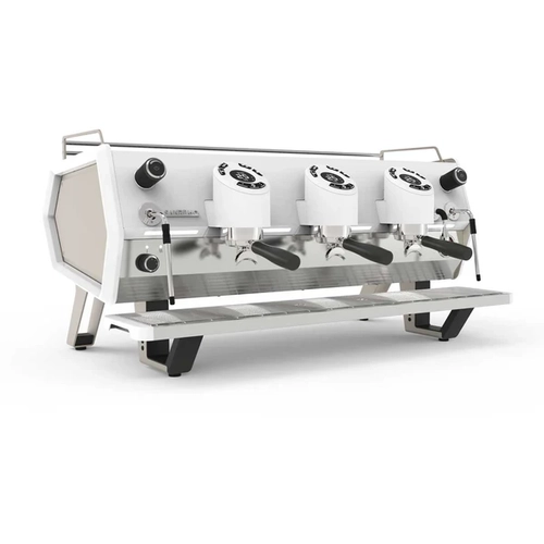 Sanremo D8 Pro Tall Cup Tam Otomatik Espresso Kahve Makinesi, 3 Gruplu