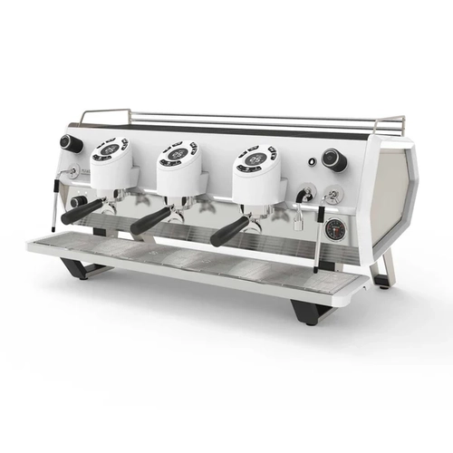 Sanremo D8 Pro Tall Cup Tam Otomatik Espresso Kahve Makinesi, 3 Gruplu