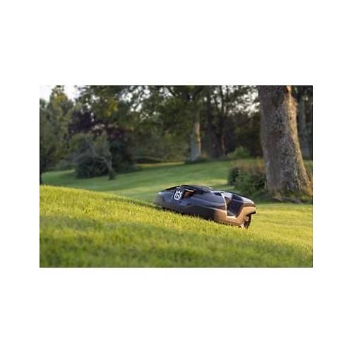 Automower 310 im Bime Robotu 1000m2