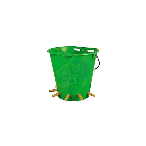 6 emzikli plastik kuzu ve olak kovas
