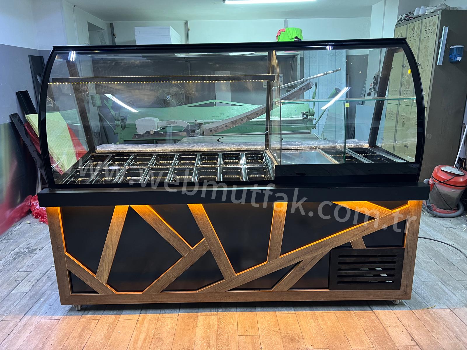 Çikolata Eritmeli Waffle Dolabı