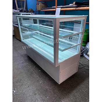 Beyaz Tatl� Te�hir Dolab� 200 Cm