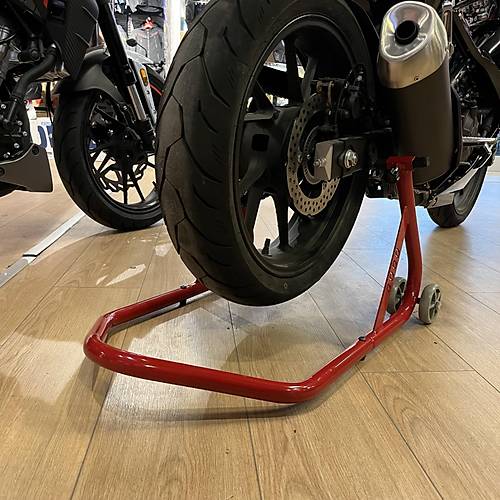 UN�VERSAL MOTOS�KLET ARKA MA�ADAN KALDIRMA SEHPASI ( PADDOCK) - S�K�LEB�L�R T�P