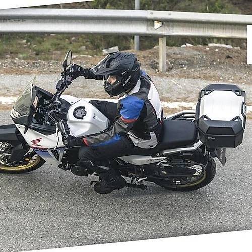 Shad Tr46 Terra Arka �anta - Al�minyum Kapak