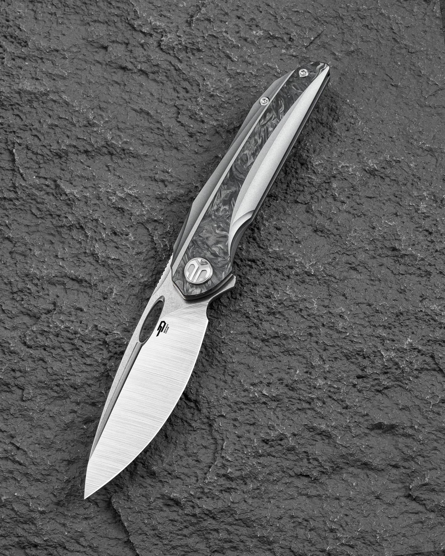 Bestech Senu  S90V Çelik ve Titanyumun Gücünü Bir Araya Getiren Premium EDC Çakı