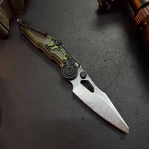 NOC Knives MA01  Damascus � Ye�il Kabza