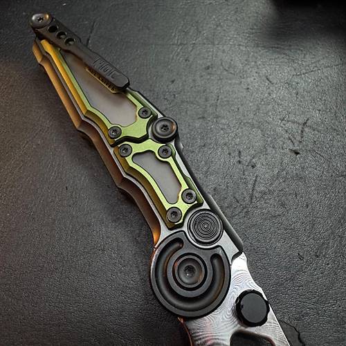 NOC Knives MA01  Damascus � Ye�il Kabza