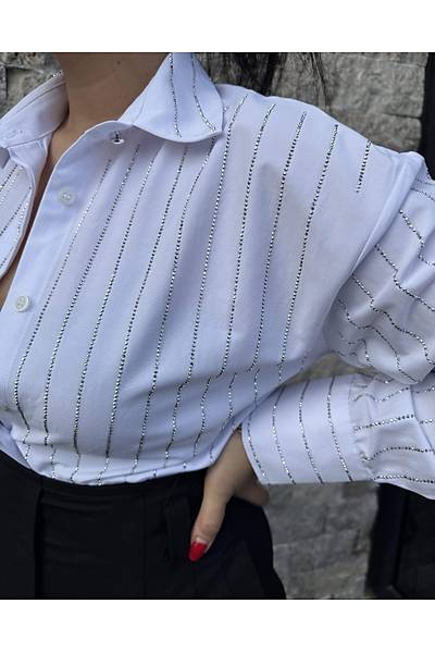 Ta Bask Beyaz Crop Gmlek