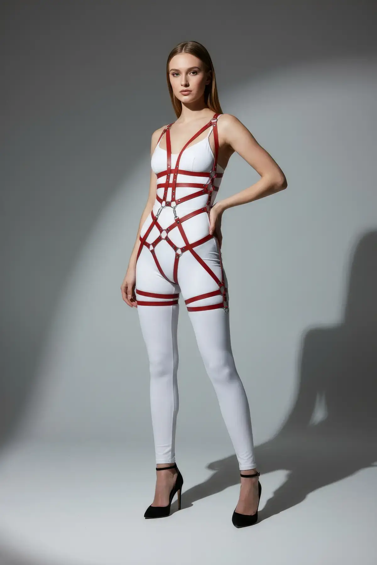 Kırmızı Jartiyer Harness Suni Deri Metal Halka Detaylı - APFT502