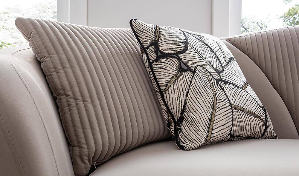 Leaf Sofa - Black