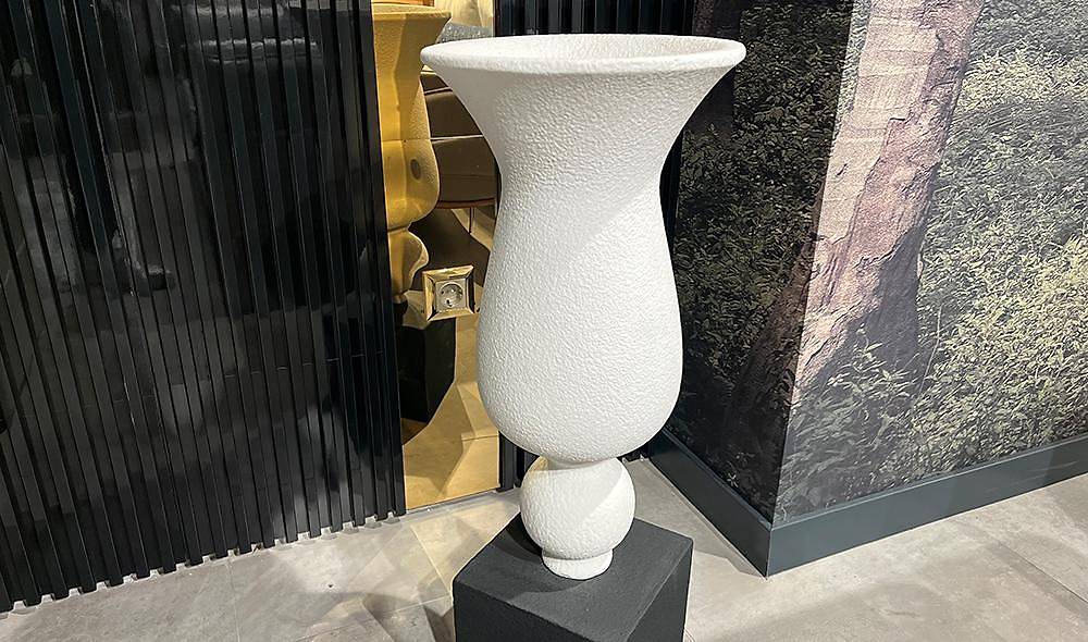 Single White Flower Pot - Small Size
