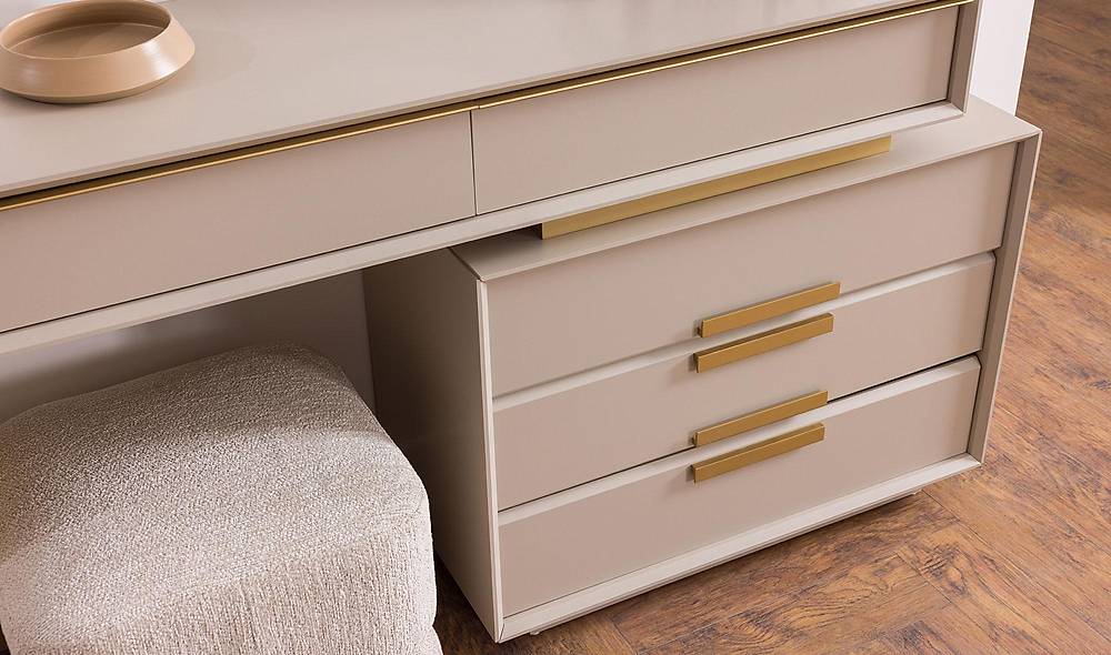 Bonny Bedroom - Corner Wardrobe