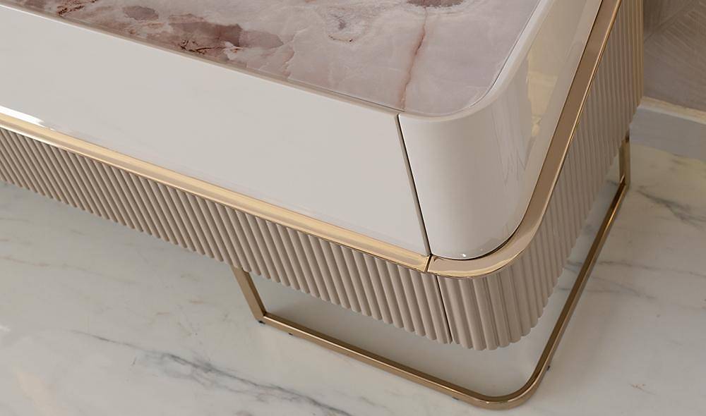 Parma Tv Stand