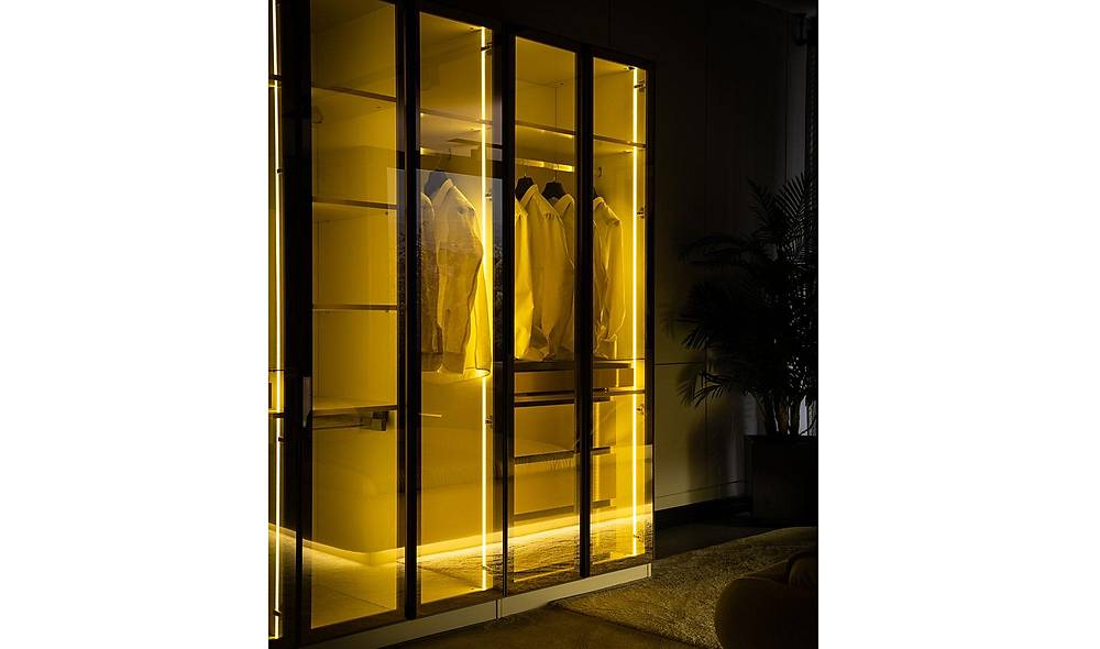 Minax Base Bedroom - 6 Door