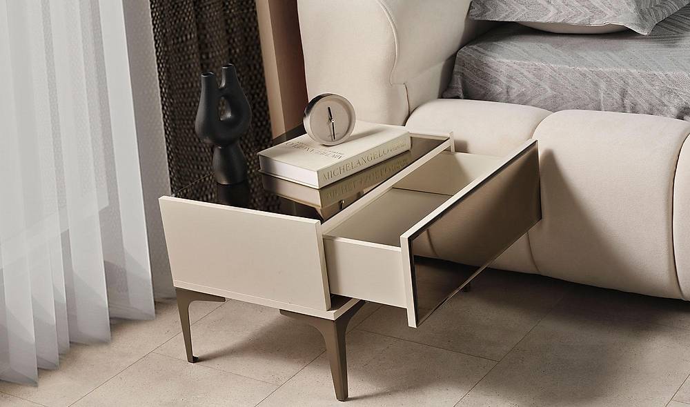 Cardiff Base Bedroom - 6 Door