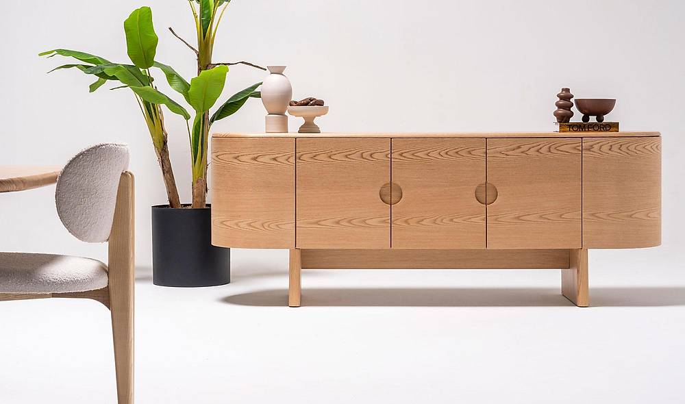 Mistia Console